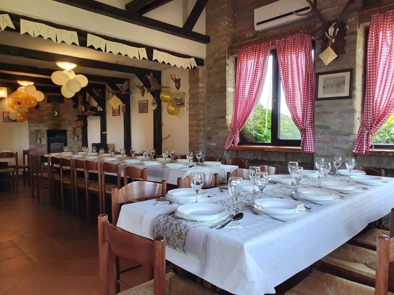 Gasthaus Izletiste Opatovac Exterior foto